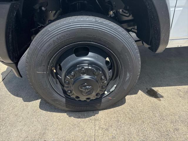 2025 RAM Ram 4500 Chassis Cab RAM 4500 TRADESMAN CHASSIS CREW CAB 4X4 84 CA