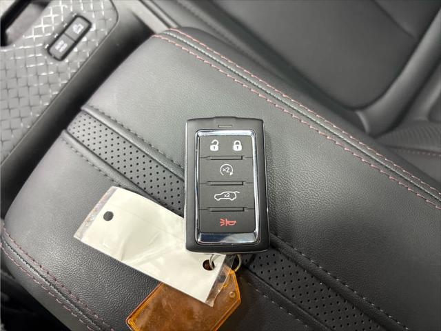 New 2025 Jeep Wagoneer S For Sale in Wilmington, OH