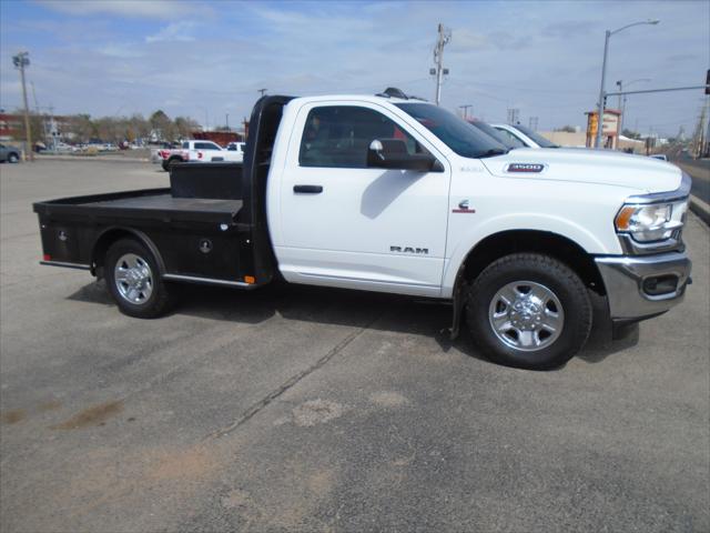 2022 RAM 3500 Chassis Tradesman/SLT 2022 RAM 3500 Chassis Tradesman/SLT