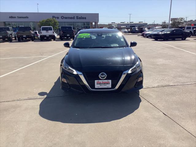 2021 Nissan Altima SV FWD