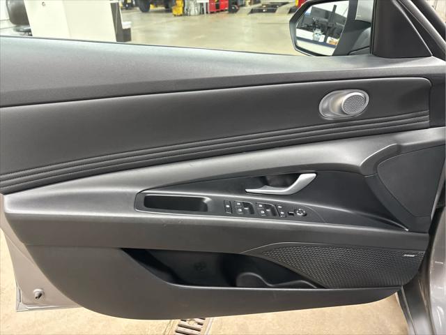 Used 2023 Hyundai Elantra For Sale in Wilmington, OH