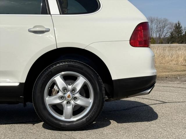 2004 Porsche Cayenne S