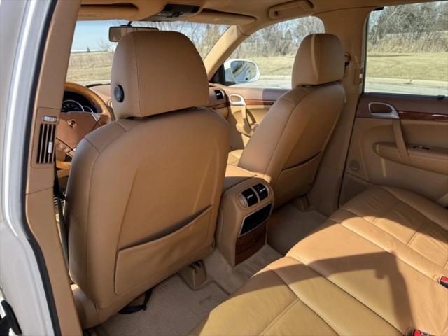 2004 Porsche Cayenne S