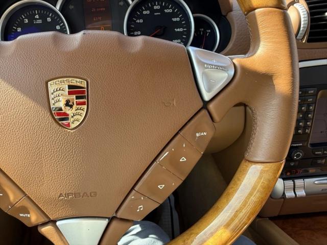 2004 Porsche Cayenne S