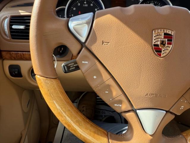 2004 Porsche Cayenne S