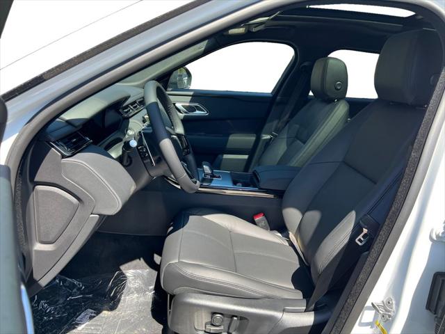 2026 Land Rover Range Rover Velar P250 Dynamic SE