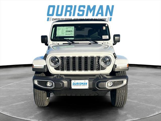 2025 Jeep Wrangler 4-Door Sahara 4x4