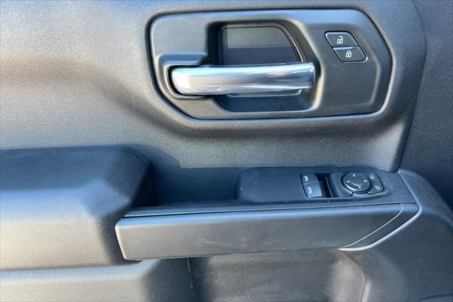 2025 GMC Sierra 1500 2WD Regular Cab Long Box Pro