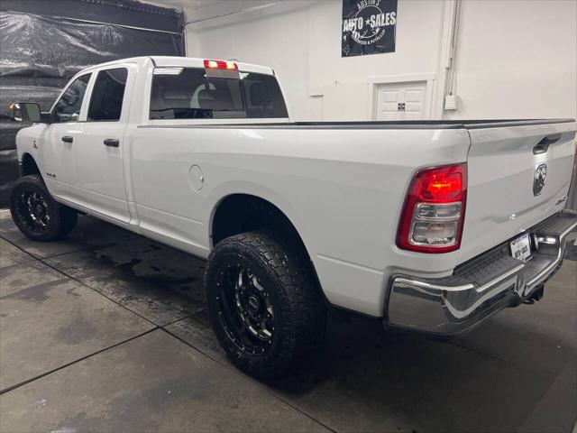 2022 Ram 3500 Tradesman Crew Cab 4x4 8' Box