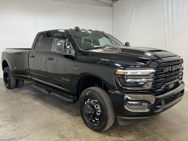 2025 RAM Ram 3500 RAM 3500 LARAMIE CREW CAB 4X4 8 BOX