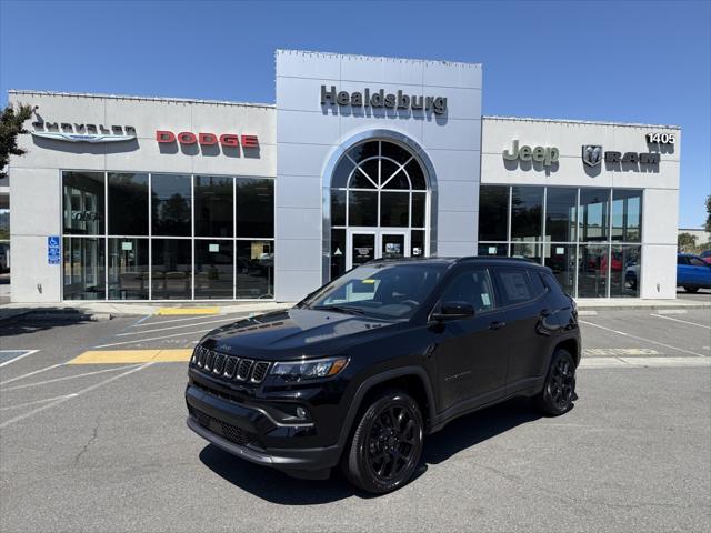 2025 Jeep Compass COMPASS LATITUDE 4X4