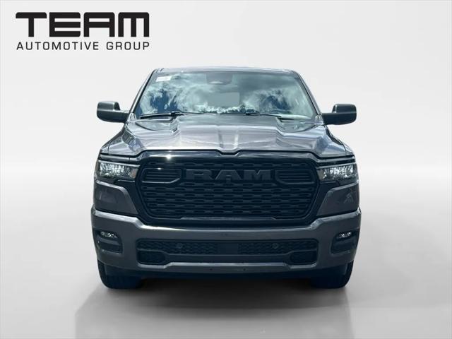 2025 RAM Ram 1500 RAM 1500 TRADESMAN QUAD CAB 4X4 64 BOX