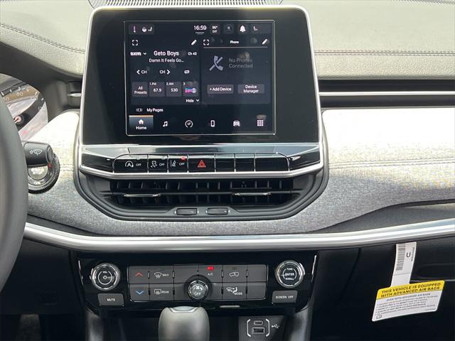 2025 Jeep Compass COMPASS LATITUDE 4X4