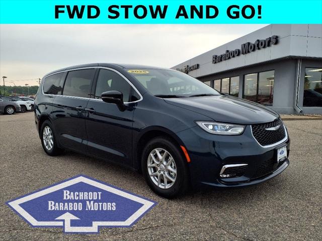 2025 Chrysler Pacifica PACIFICA SELECT