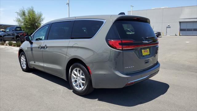 2025 Chrysler Pacifica PACIFICA SELECT