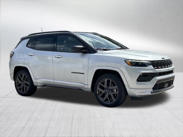 2025 Jeep Compass COMPASS LIMITED 4X4