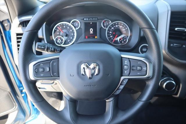 2025 RAM Ram 1500 RAM 1500 TRADESMAN QUAD CAB 4X4 64 BOX