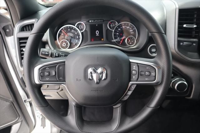 2025 RAM Ram 1500 RAM 1500 TRADESMAN QUAD CAB 4X4 64 BOX