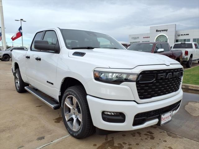 2025 RAM Ram 1500 RAM 1500 TRADESMAN QUAD CAB 4X2 64 BOX