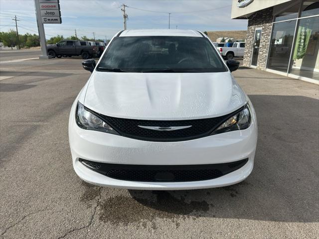 2025 Chrysler Voyager VOYAGER LX 2025 Chrysler Voyager VOYAGER LX