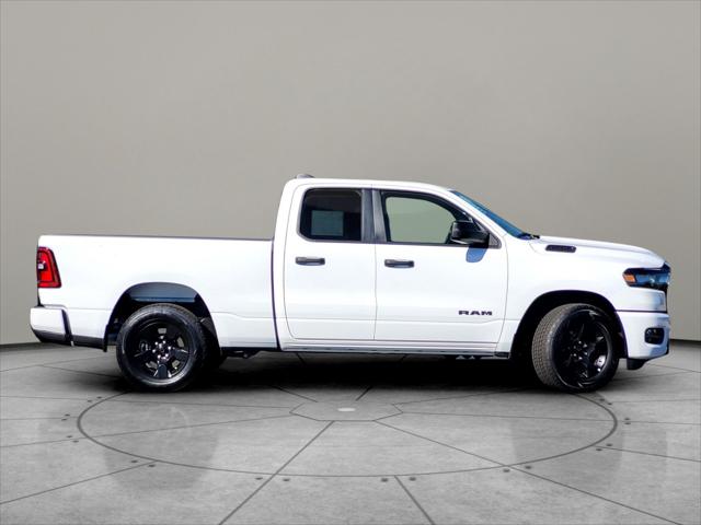 2025 RAM Ram 1500 RAM 1500 TRADESMAN QUAD CAB 4X2 64 BOX