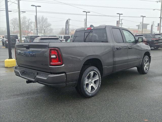 2025 RAM Ram 1500 RAM 1500 TRADESMAN QUAD CAB 4X4 64 BOX