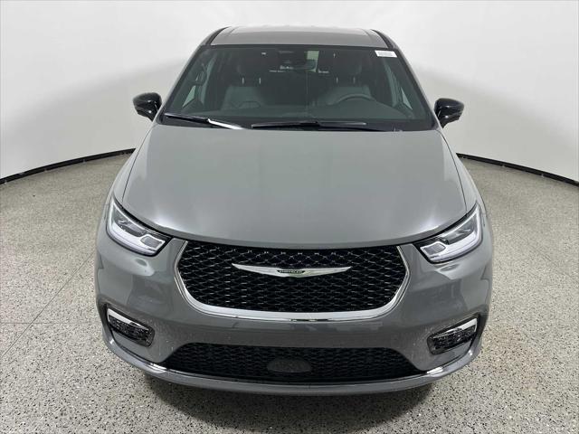 2025 Chrysler Pacifica PACIFICA SELECT