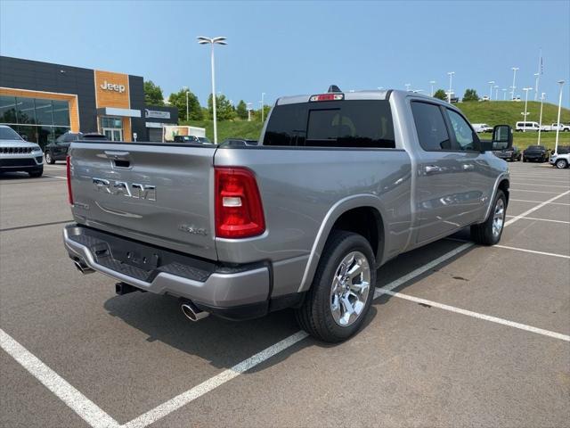 2025 RAM Ram 1500 RAM 1500 BIG HORN CREW CAB 4X4 64 BOX