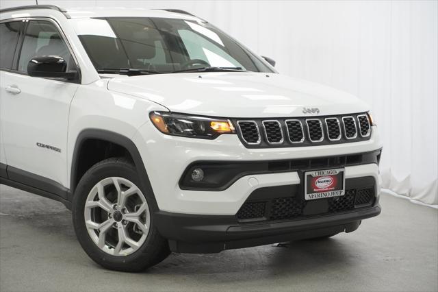 2025 Jeep Compass COMPASS LATITUDE 4X4