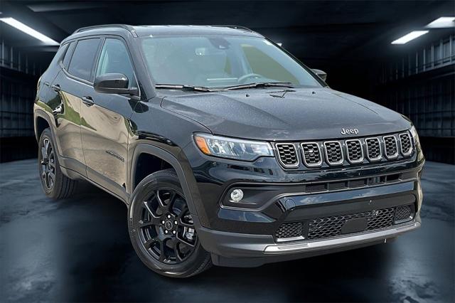 2025 Jeep Compass COMPASS LATITUDE 4X4 2025 Jeep Compass COMPASS LATITUDE 4X4
