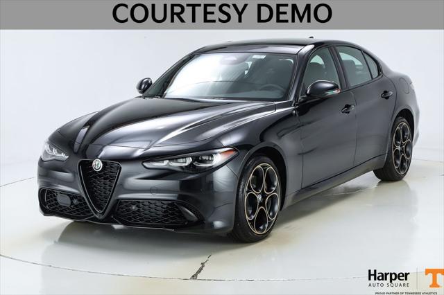 2025 Alfa Romeo Giulia GIULIA INTENSA AWD