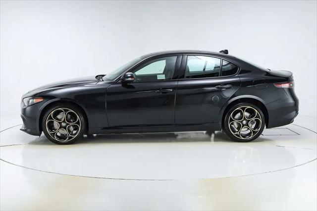 2025 Alfa Romeo Giulia GIULIA INTENSA AWD