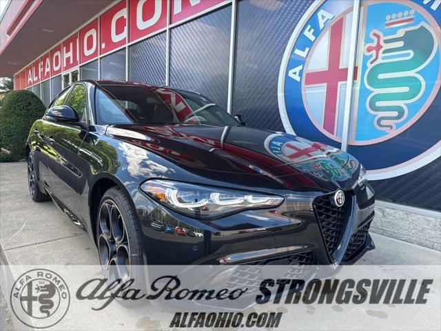 2025 Alfa Romeo Giulia GIULIA INTENSA AWD