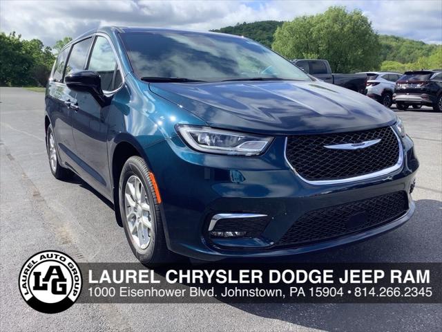 2025 Chrysler Pacifica PACIFICA SELECT