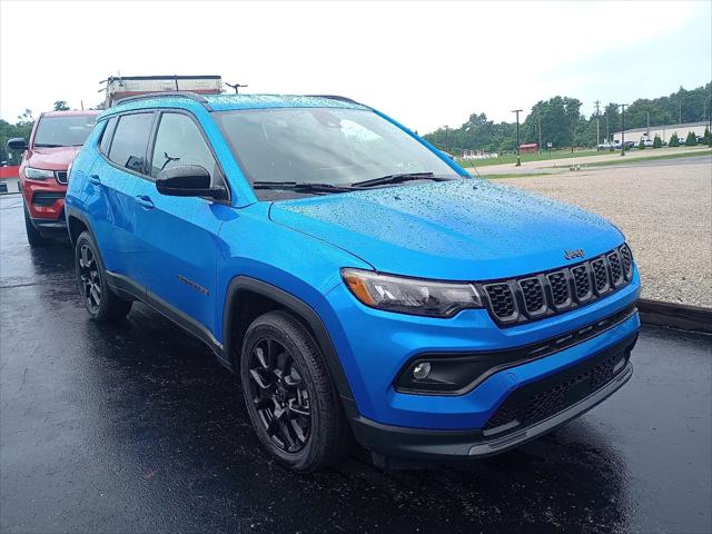 2025 Jeep Compass COMPASS LATITUDE 4X4