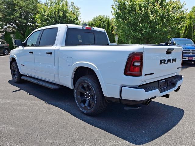 2025 RAM Ram 1500 RAM 1500 BIG HORN CREW CAB 4X4 64 BOX