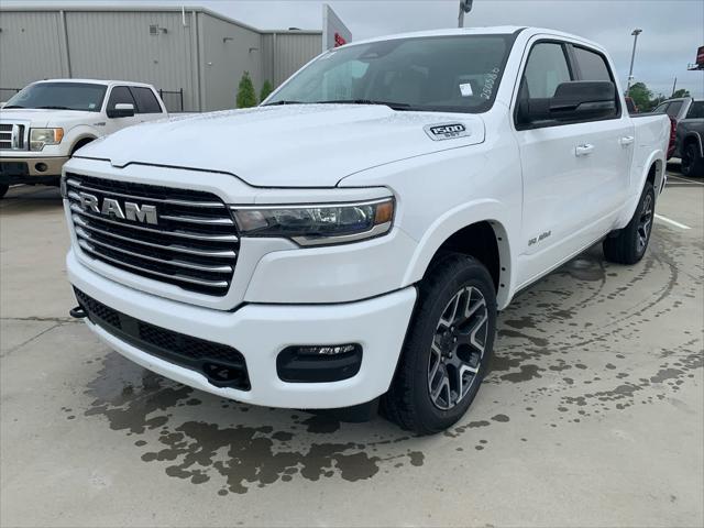 2025 RAM Ram 1500 RAM 1500 LARAMIE CREW CAB 4X4 57 BOX