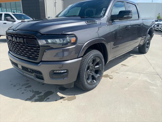 2025 RAM Ram 1500 RAM 1500 BIG HORN CREW CAB 4X4 64 BOX