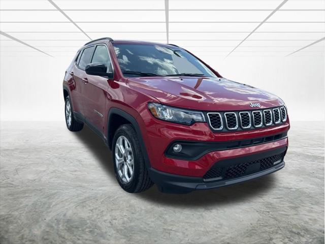 2025 Jeep Compass COMPASS LATITUDE 4X4