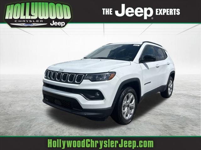 2025 Jeep Compass COMPASS LATITUDE 4X4