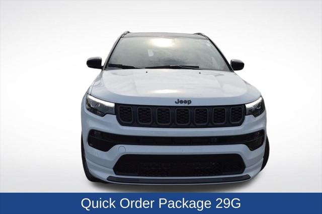 2025 Jeep Compass COMPASS LIMITED 4X4