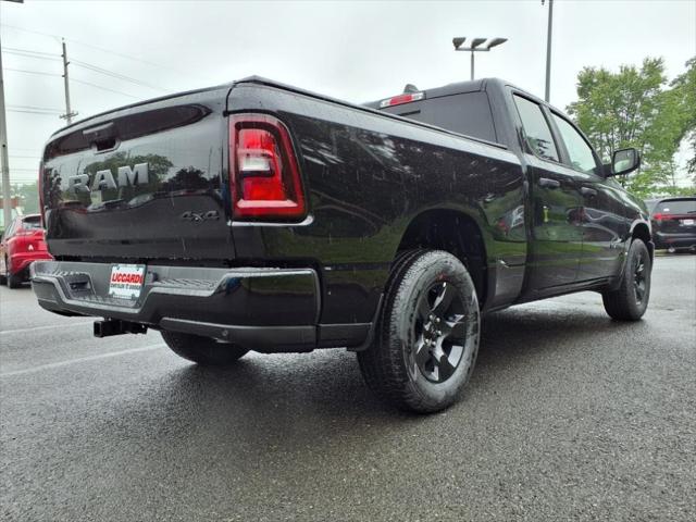 2025 RAM Ram 1500 RAM 1500 TRADESMAN QUAD CAB 4X4 64 BOX