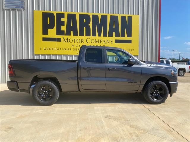 2025 RAM Ram 1500 RAM 1500 TRADESMAN QUAD CAB 4X4 64 BOX