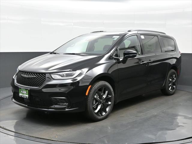 2025 Chrysler Pacifica PACIFICA LIMITED AWD