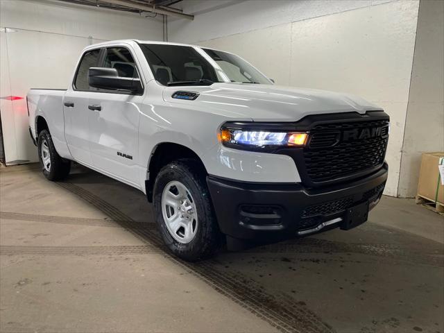 2025 RAM Ram 1500 RAM 1500 TRADESMAN QUAD CAB 4X4 64 BOX