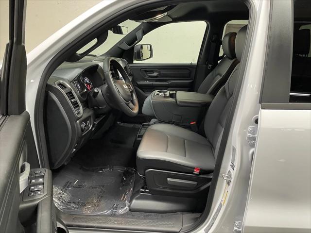 2025 RAM Ram 1500 RAM 1500 TRADESMAN QUAD CAB 4X4 64 BOX