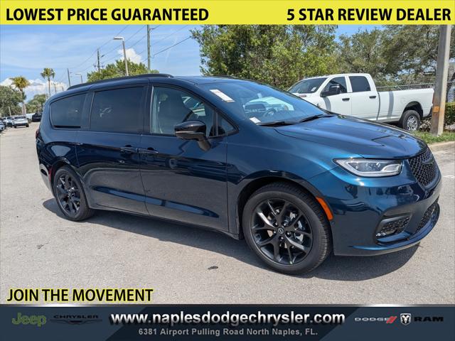 2025 Chrysler Pacifica PACIFICA LIMITED