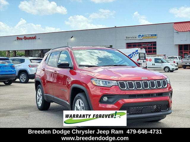 2025 Jeep Compass COMPASS LATITUDE 4X4