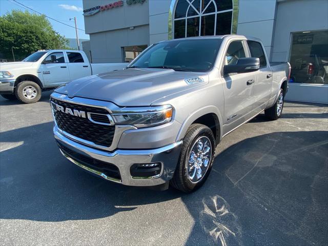2025 RAM Ram 1500 RAM 1500 BIG HORN CREW CAB 4X4 64 BOX