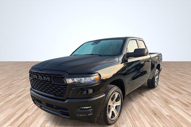 2025 RAM Ram 1500 RAM 1500 TRADESMAN QUAD CAB 4X2 64 BOX